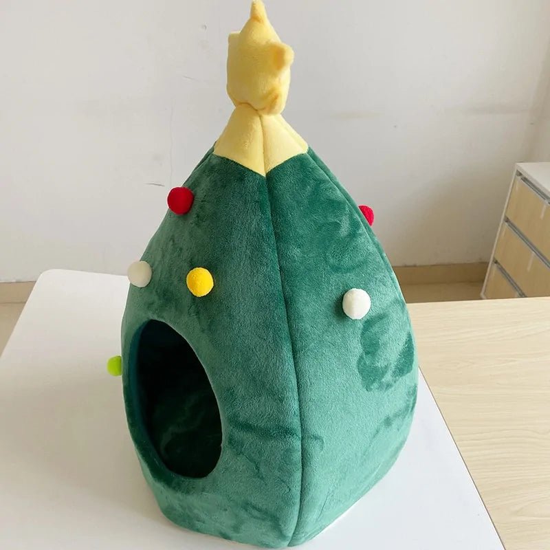 Luxurious Christmas Cat House